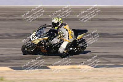 media/Jan-16-2026-CVMA Friday Practice (Fri) [[6f2bf47531]]/3-Racer 2/Session 2 Bowl Entry Pans/